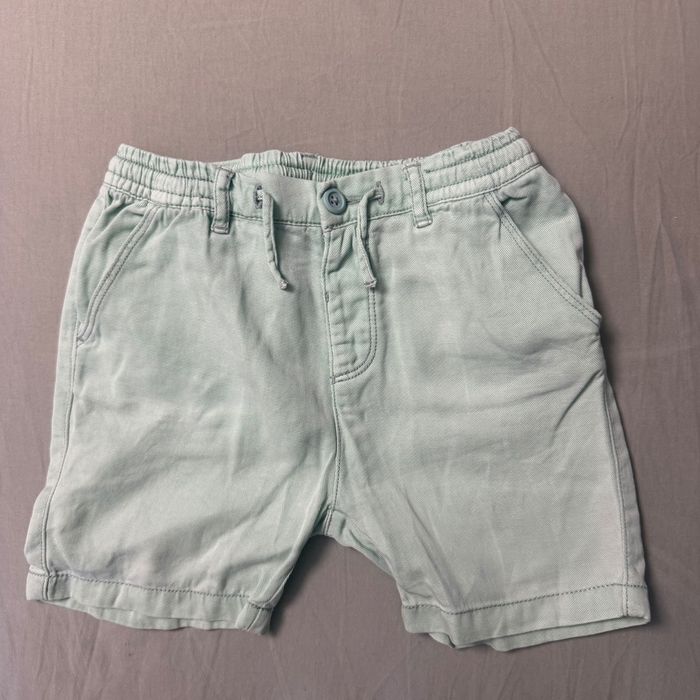 Pantaloni scurți cu buzunare bleu, Zara, mărimea 2-3 ani