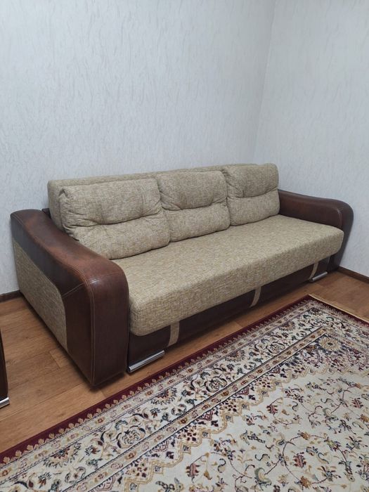 Диван расладной и кресло