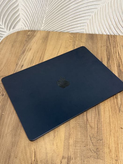 MacBook Air M2 (2022)