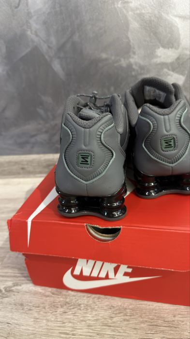 NIKE SHOX TL IRON GREY