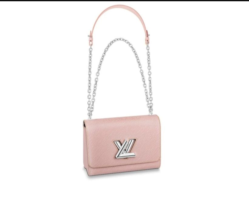 Чанти до 350лв (Valentino; Burberry)