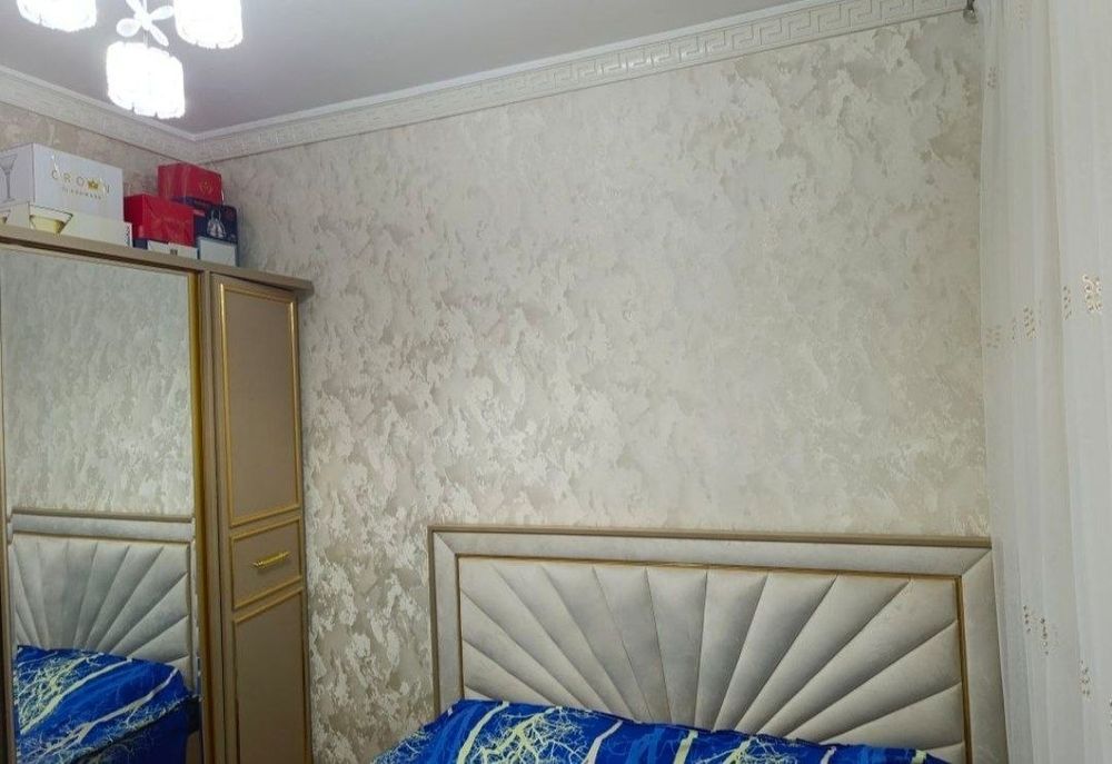 Продается квартира Юнусабад 19кв 4/4/5