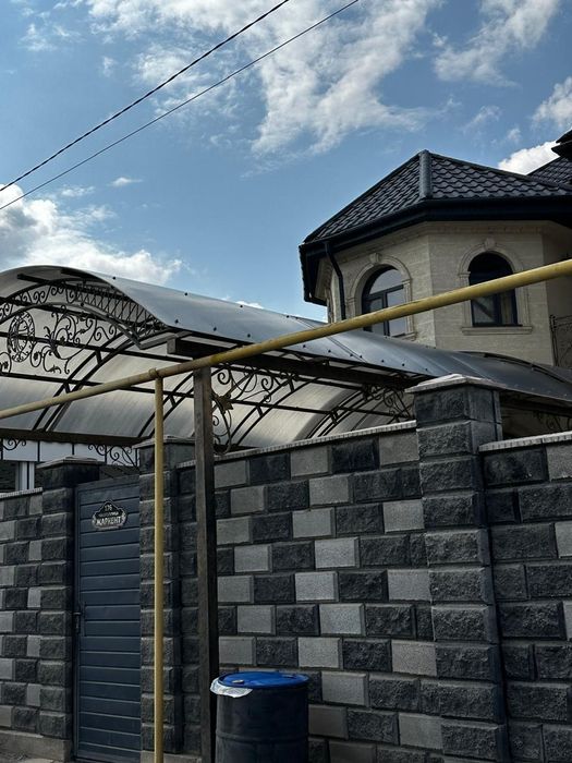 Крыша. Ремонт крыши. Кровля профлист. Металлочерепица