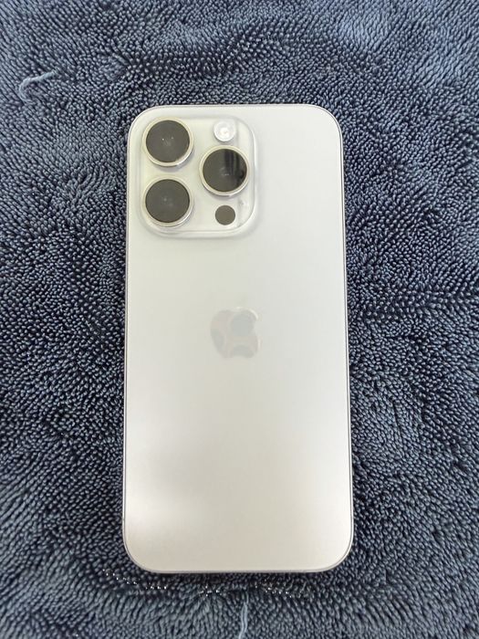 Iphone 15 pro 128 gb