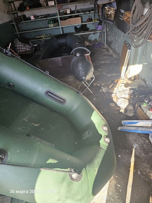 Лодка набувная...