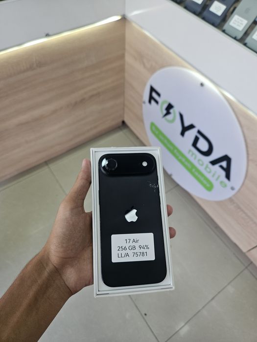 IPhone 17 Air  .