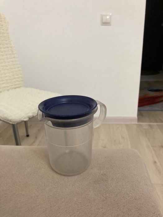 Продам недорого посуду тапервар