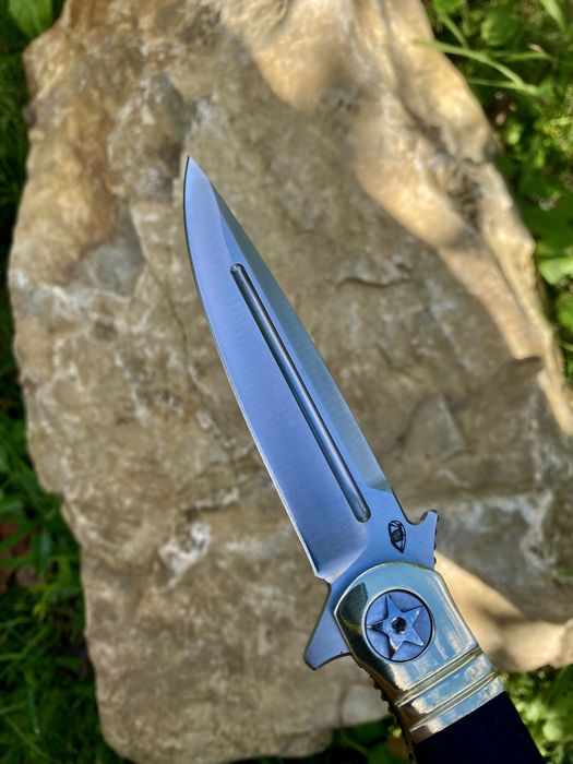 Cutit de vânătoare rusesc