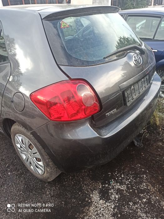 2бр.Тойота Аурис на части