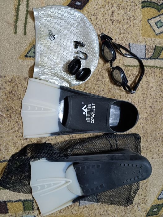 Ласты для бассейна