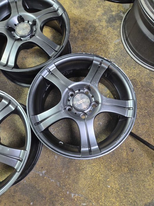 4 Jante Aliaj 5x108 15'' Peugeot Citroen Ford Focus 6.5J ET 40 !