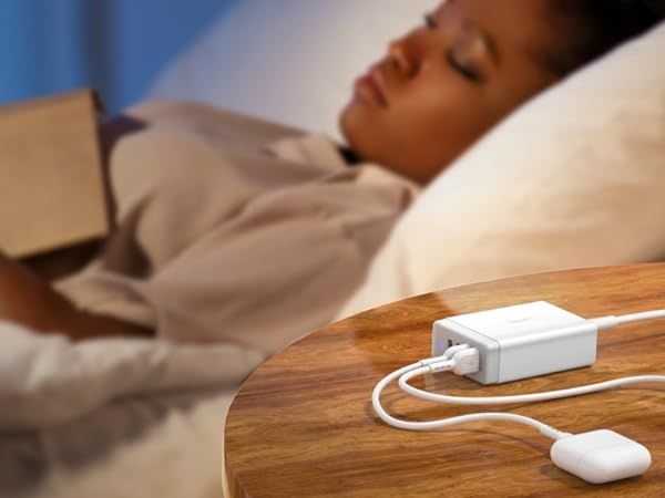 SooPii 40W USB зарядно за зареждане 4-портова USB зарядна станция