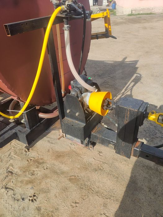 Опрыскиватель ОВТ 1500