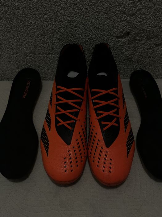 Оригинальные сороконожки adidas predatorTF