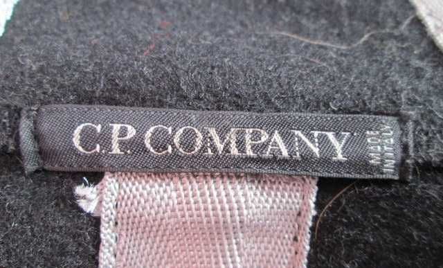 C.P.Company дамско вълнено палто размер по етикет 42.