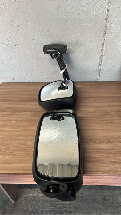 Оригинальные боковые зеркала DAF 105