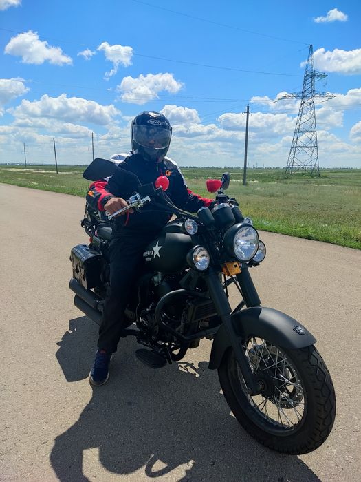Мотоцикл Yamaha drag star 300