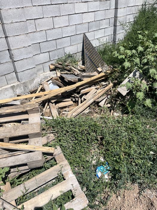 Отдам даром, Тегін отын беремін. Өзіңіз алып кетсеңіз болғаны.