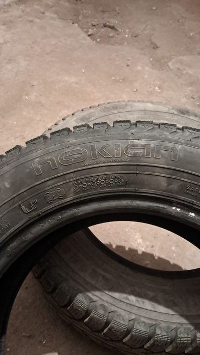 Продам зимнию резину б/у