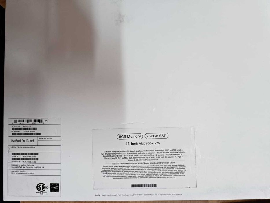 Продаю MacBook Pro 13  M1