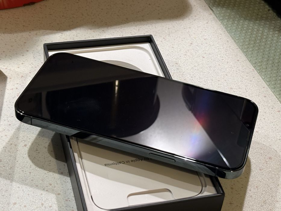 iPhone 13 Pro Max 128GB Alpine Green – Като НОВ, 86% Батерия.