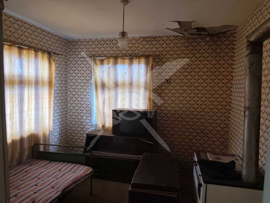 Двуетана къща в село Граматиково 97049