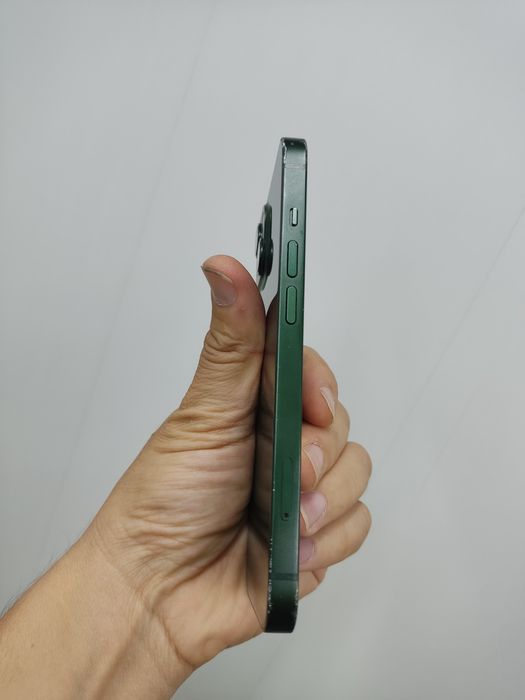 Iphone 13 128 battery 100%