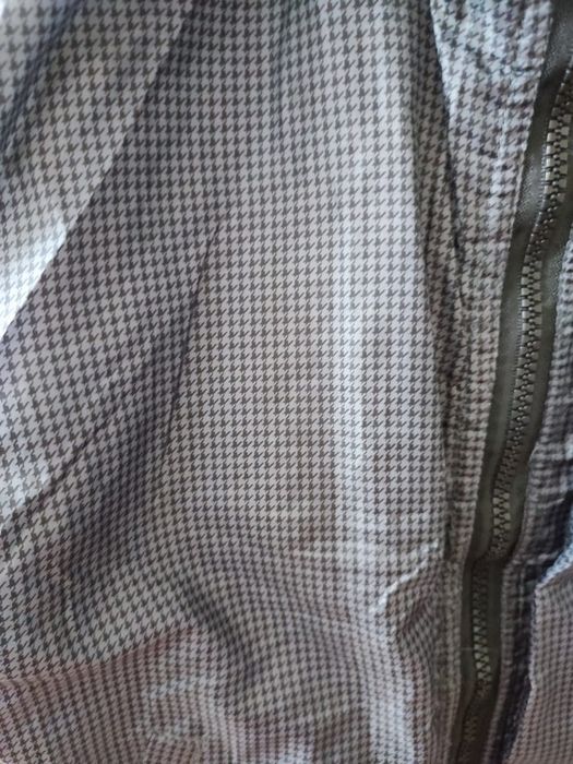 Двухсторонняя ветровка