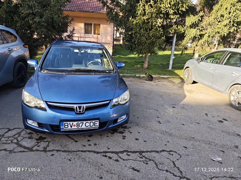 Vând Honda Civic Hybrid 1.3