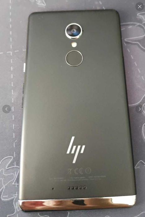 Telefon HP Elite X3 cu Microsoft Display Dock