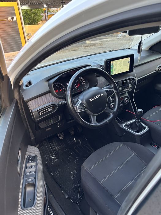DACIA Logan 2023 — imagine 5
