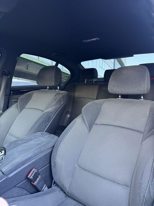 BMW Seria 5 F10 530D M Paket An 2013 Km 228xx.   ACCCEPT VARIANTE