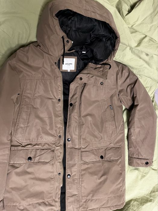 Вълнена и шушлякова парка,Яке за  дъжд J&J CORE