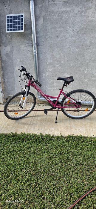 Продавам колело за момиче колелото е много запазено купувано е чисто