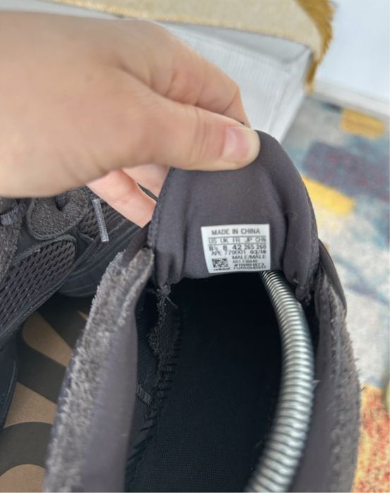 Adidas Yeezy 500 Utility Black,masura 42