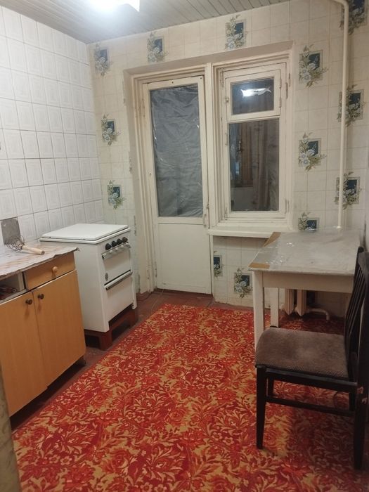 Продам чиланзар 23.   2/4/5.  Балкон 1,2*3