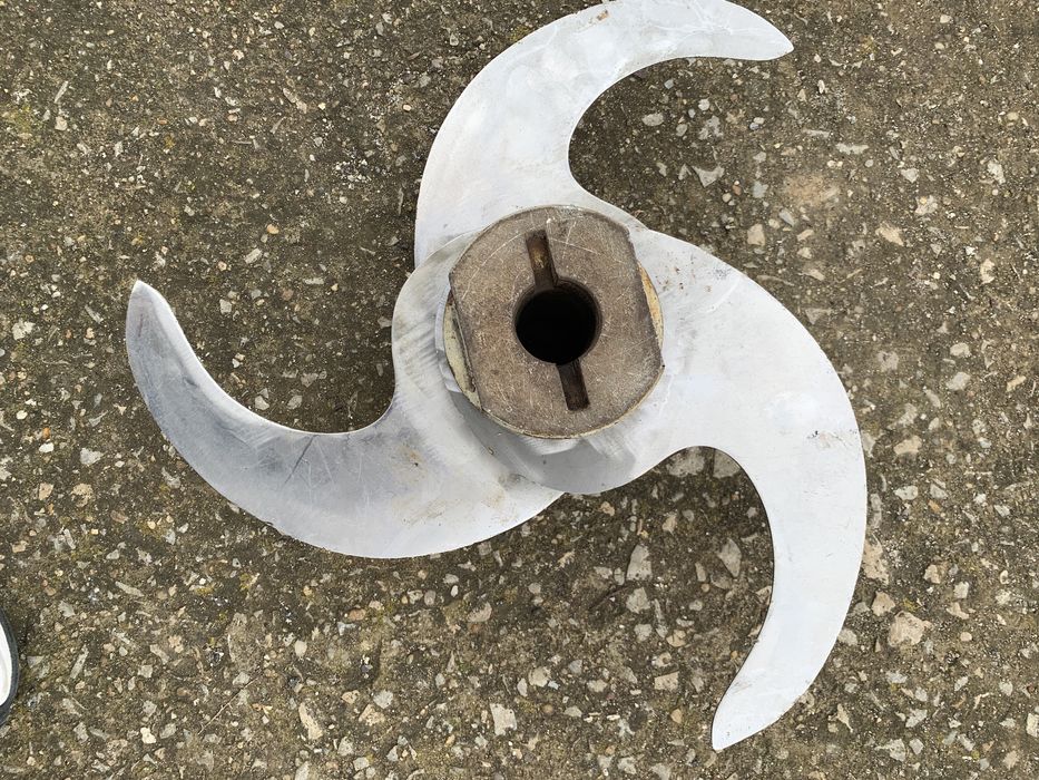 Кутер-ножове за кутер