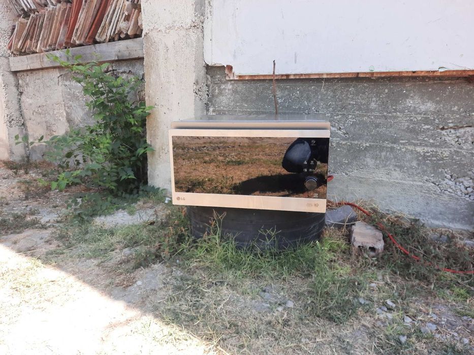 LG Микровълнова , конвентомат и грил