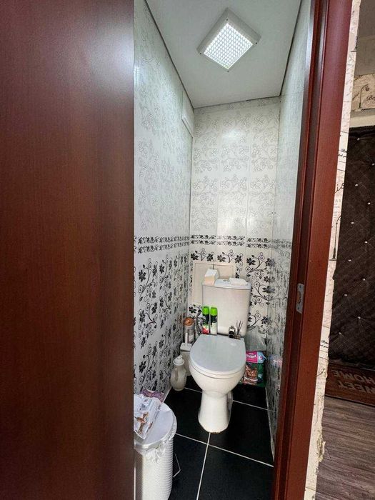 Продам 2 ком Центр города