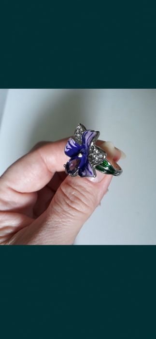 Дамски пръстен размер 5, с щамп 925.