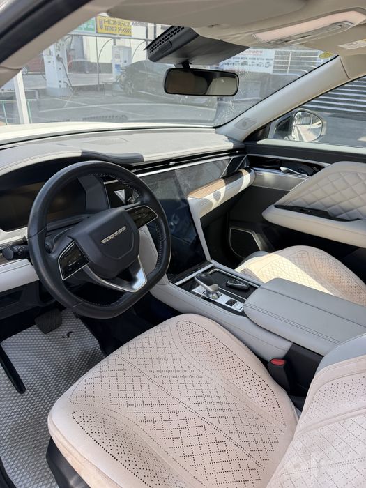 Nissan Venucia Star sotiladi!