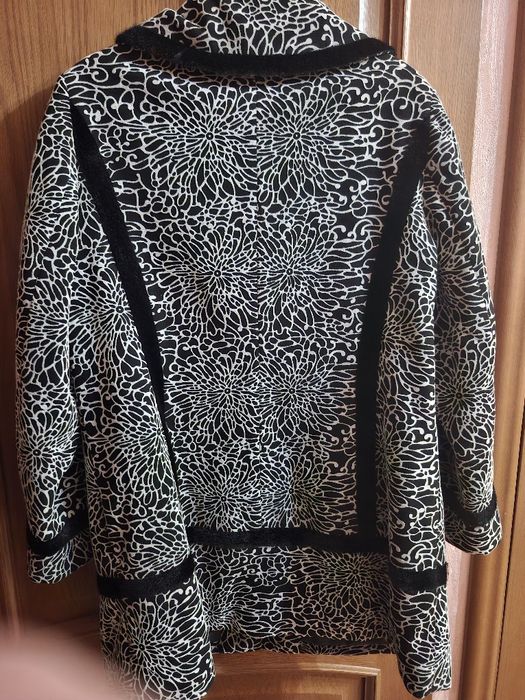 Верхняя одежда новая и б/у