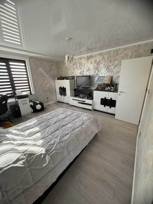 Продава се Многостаен апартамент в Пловдив, Остромила - 179 кв.м за 841 €/кв.м - Снимка #3