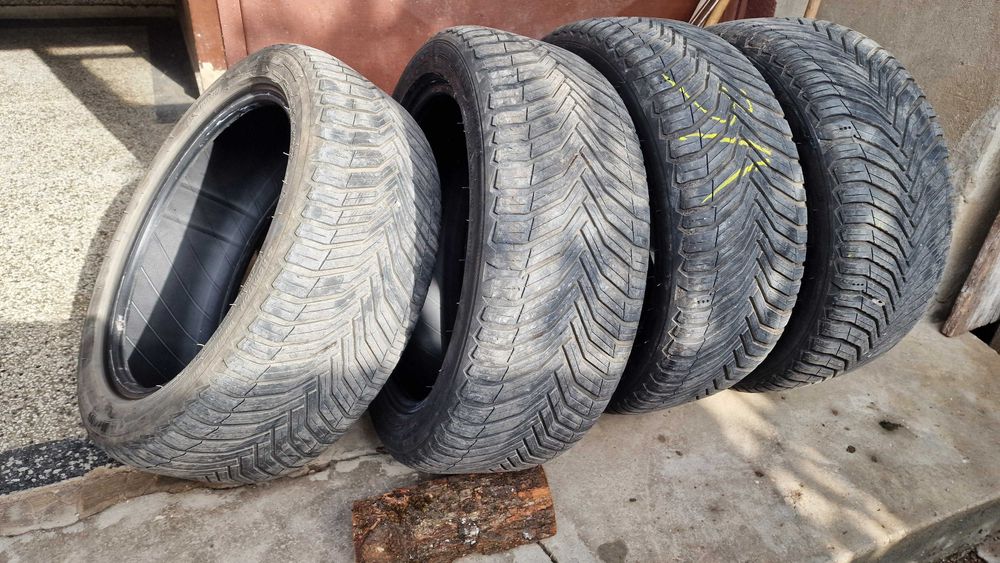 4 бр. Всесезонни гуми Michelin CrossClimate 2 – 225/45 R17 94Y XL (DOT 3821, Made in Spain)
