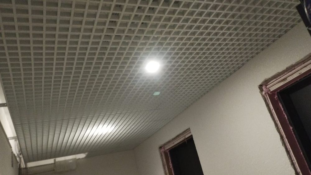 Potolog, grliyat, ruchnoy potolak, gipsakordon shu ishlarni qilamiz