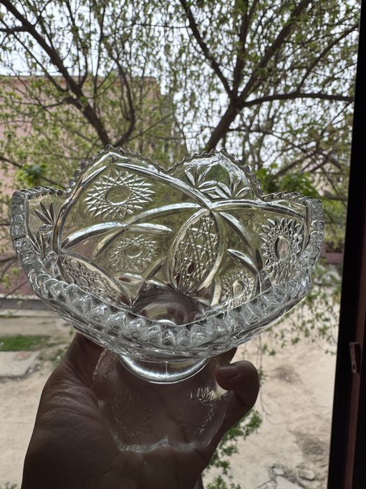 Хрусталь идишлар сотилади