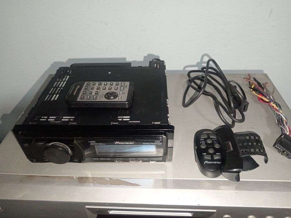 Pioneer  Дильфин    Den - Р7150UB