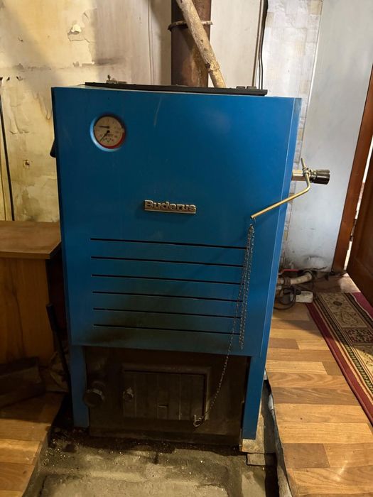 Печка Buderus в хорошем состоянии