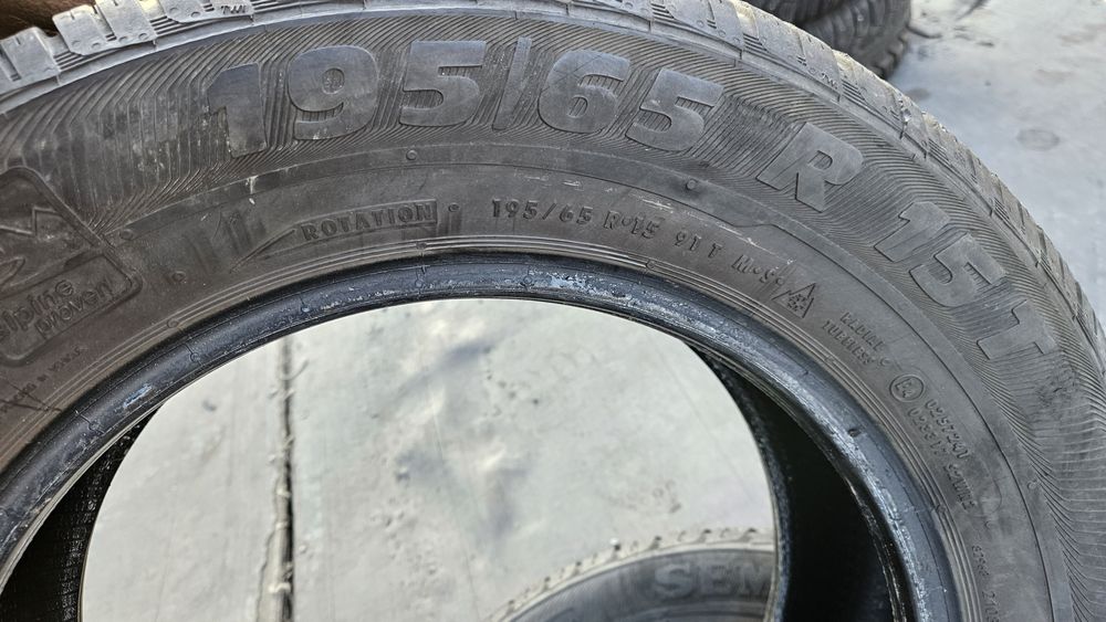 2бр гуми 195 65 15 семперит