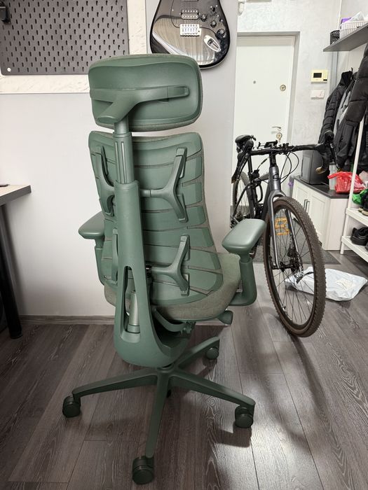 Scaun ergonomic LiberNovo Omni Dynamic, Moss Green, 48 cm, aproape nou